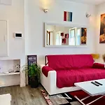 Appartement En Duplex Proche Gare D\'Amiens